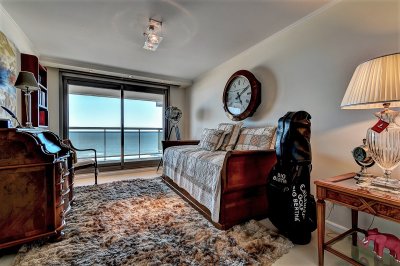 Apartamento ID.1154 - VENTA APARTAMENTO PREMIUN, PUNTA DEL ESTE 4 DORMITORIOS