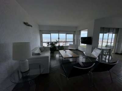Apartamento ID.2130 - VENTA 3 DORMITORIOS EN LA PENINSULA PUNTA DEL ESTE