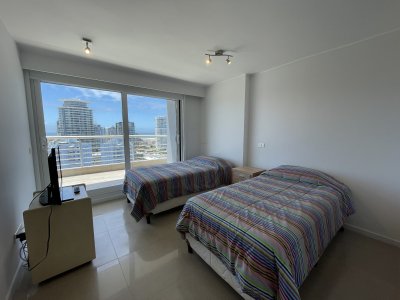 Apartamento ID.1733 - DIVINA PLANTA DE 3 DORMITORIOS, VENTA  PUNTA DEL ESTE