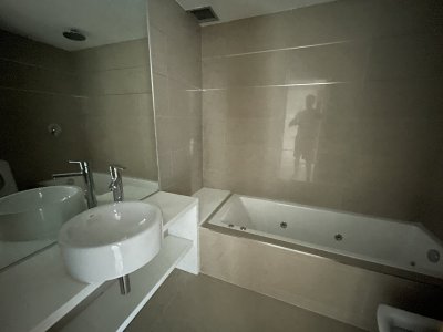 Apartamento ID.1732 - EN VENTA 3 DORMITORIOS 3 BAÑOS EN SUITE MANSA !!!
