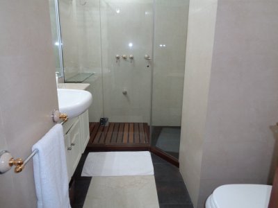 Apartamento ID.1426 - HERMOSO PENT-HOUSE A 200 METROS DE PLAYA BRAVA 3 DORMITORIOS 3 BAÑOS 