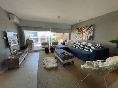 Apartamento ID.1136 - ALQUILER FIN DE AÑO HASTA EL 03 ENERO 3 DORMITORIOS PARRILLERO PROPIO