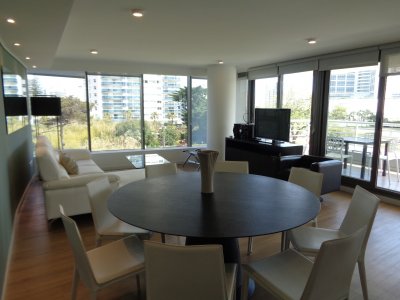 Apartamento ID.1765 - MANSA VENTA Y ALQUILER   3 DORMITORIOS 2 BAÑOS AIDY GRILL
