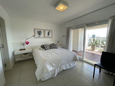 Apartamento ID.1136 - ALQUILER FIN DE AÑO HASTA EL 03 ENERO 3 DORMITORIOS PARRILLERO PROPIO