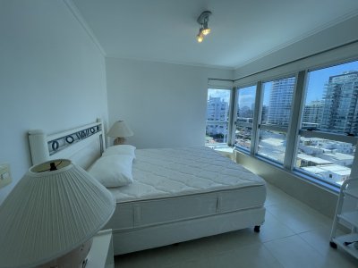 Apartamento ID.2335 - ART BOULEVARD 3 DORMITORIOS Y DEP. VENTA Y ALQUILER PUNTA DEL ESTE