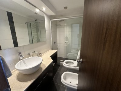 Apartamento ID.2902 -  ROOSVELT VENTA APARTAMENTO PARA LA VENTA 3 DORMITORIOS RECICLADO