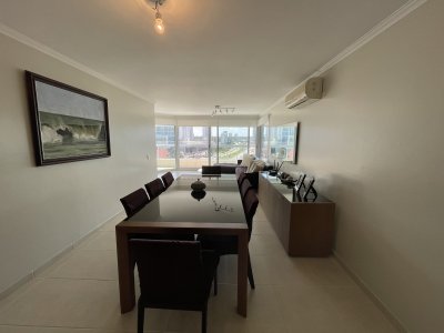 Apartamento ID.2335 - ART BOULEVARD 3 DORMITORIOS Y DEP. VENTA Y ALQUILER PUNTA DEL ESTE