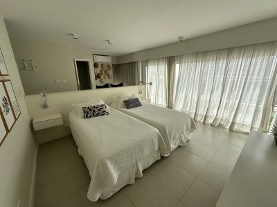 Apartamento ID.1136 - ALQUILER FIN DE AÑO HASTA EL 03 ENERO 3 DORMITORIOS PARRILLERO PROPIO