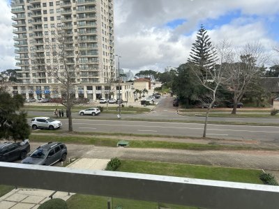 Apartamento ID.2902 -  ROOSVELT VENTA APARTAMENTO PARA LA VENTA 3 DORMITORIOS RECICLADO