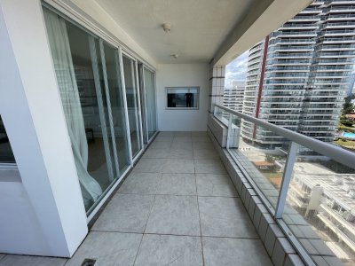 Apartamento ID.1366 - HERMOSO PEN HOUSE EN ALQUILER CON  VISTA A LA PLAYA BRAVA PARA 6 PERSONAS PUNTA DEL ESTE 