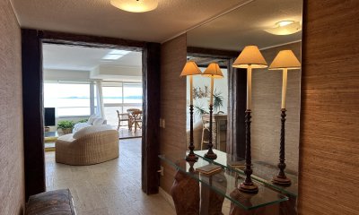 VENTA PRIMERA LINEA PLAYA MANSA, 3 DORMITORIOS VENTA PUNTA DEL ESTE