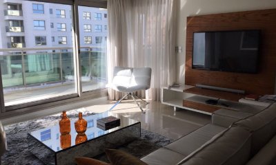 VENTA EN PUNTA DEL ESTE TORRE IMPERIALE , PLANTA ESPECIAL, COCHERA DOBLE,  192M2