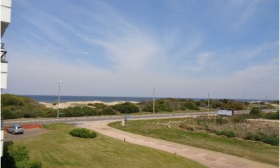 Apartamento en Brava, 3 dormitorios *