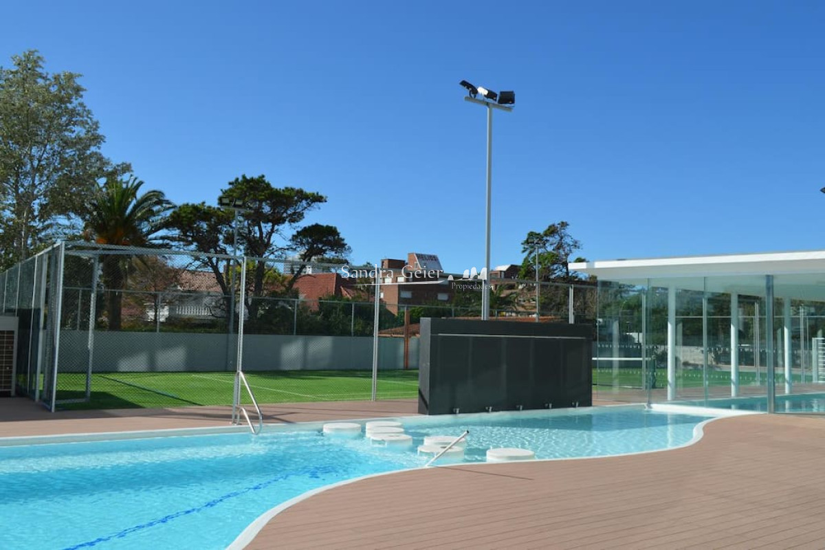 Apartamento ID.1765 - MANSA VENTA Y ALQUILER   3 DORMITORIOS 2 BAÑOS AIDY GRILL
