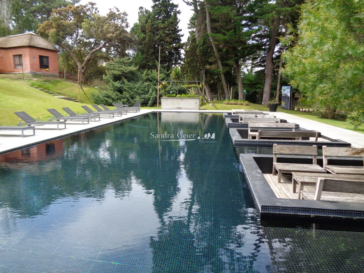 Apartamento ID.2172 - Apartamento a estrenar, venta en Punta del Este, muy buenos servicios, 2 dormitorios