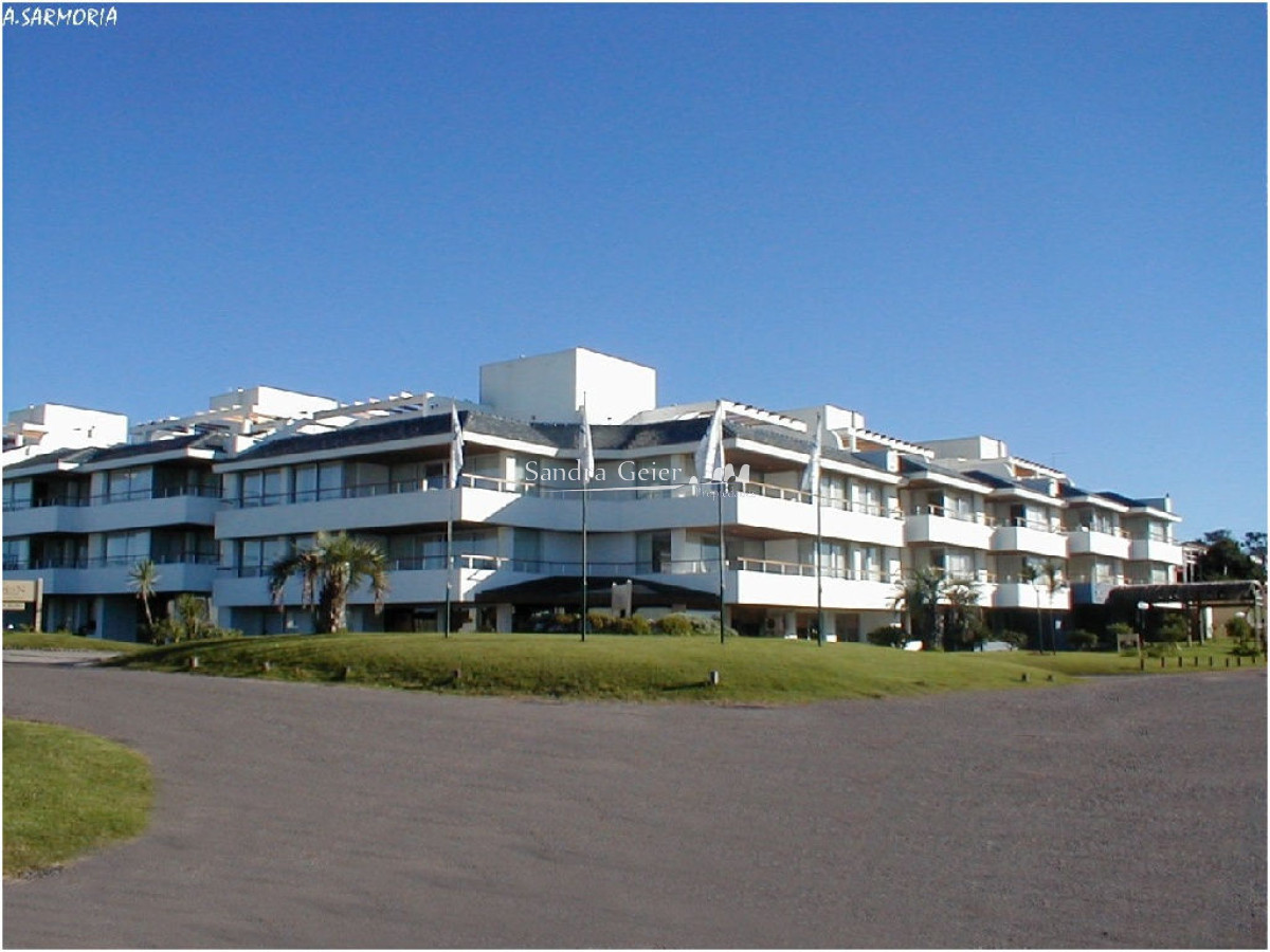 Apartamento ID.1980 - Apartamento en La Barra, 3 dormitorios *