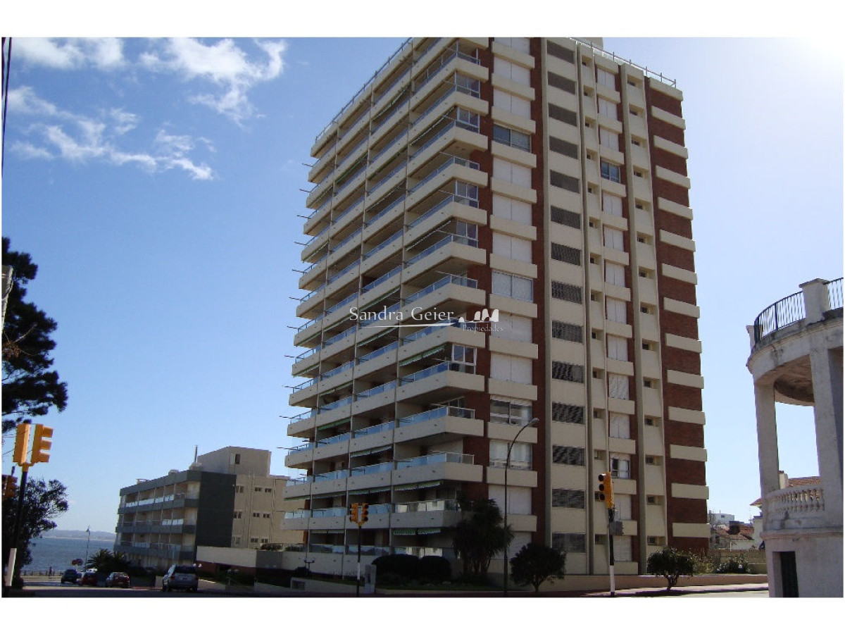 Apartamento ID.1349 - VENTA Y ALQUILER APARTAMENTO 3 DORMITORIOS PENINSULA PUERTO