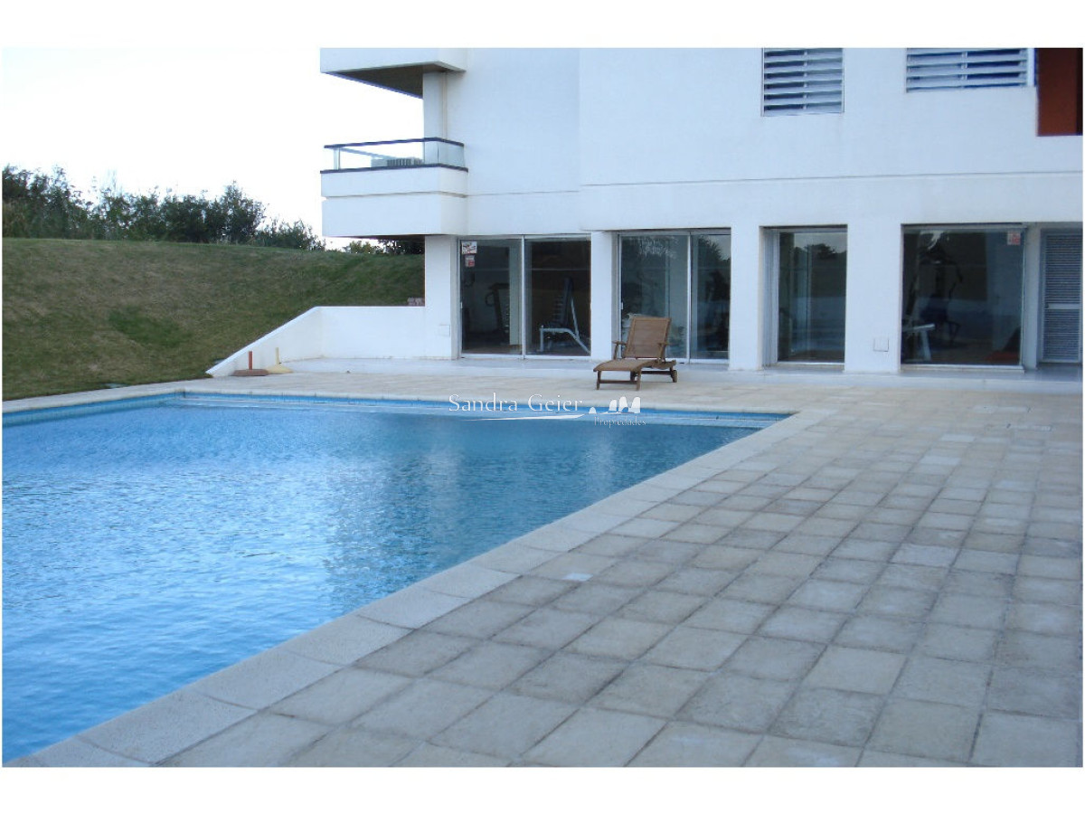 Apartamento ID.1202 - Apartamento en Brava, 3 dormitorios *