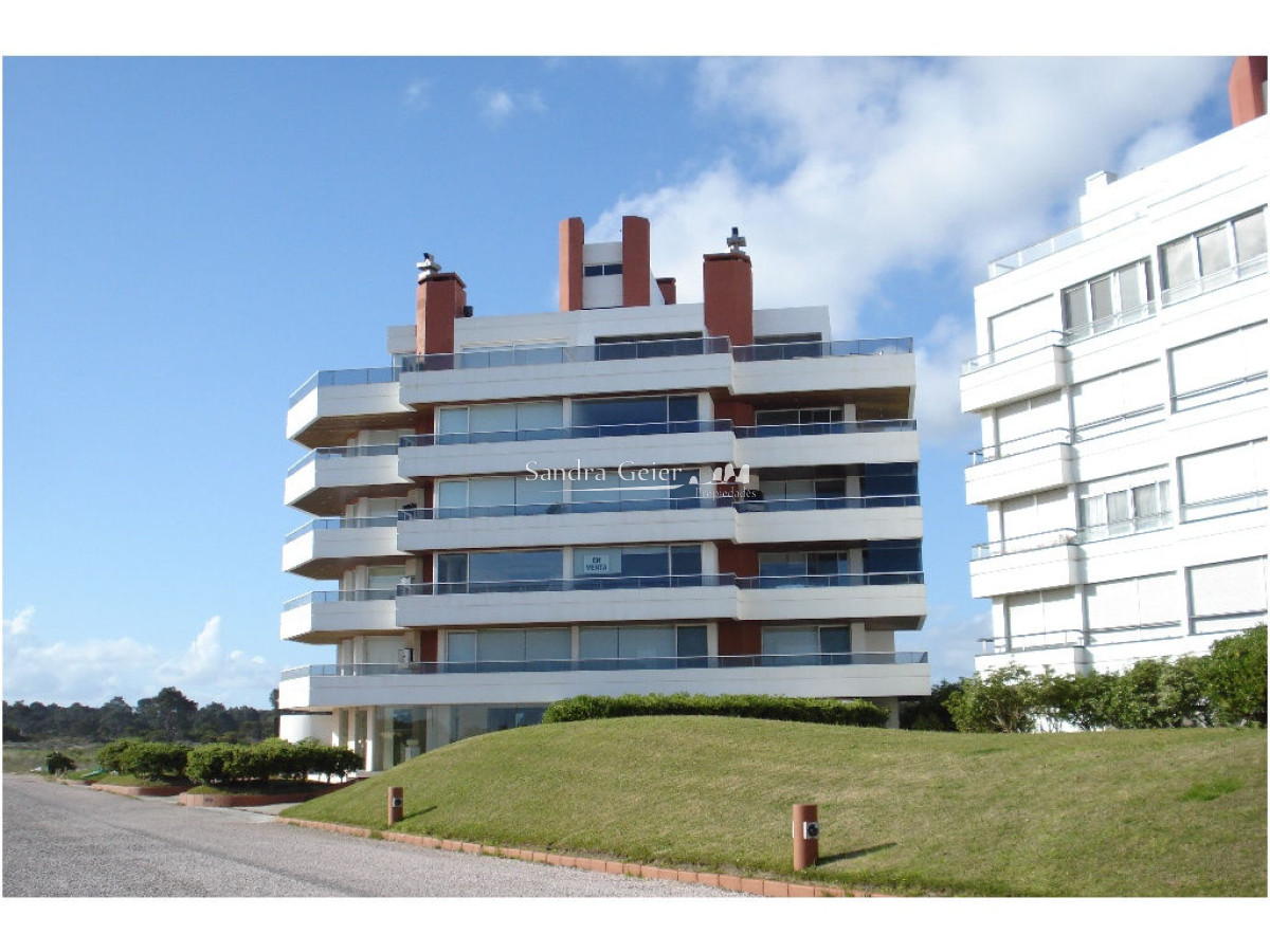 Apartamento ID.1202 - Apartamento en Brava, 3 dormitorios *