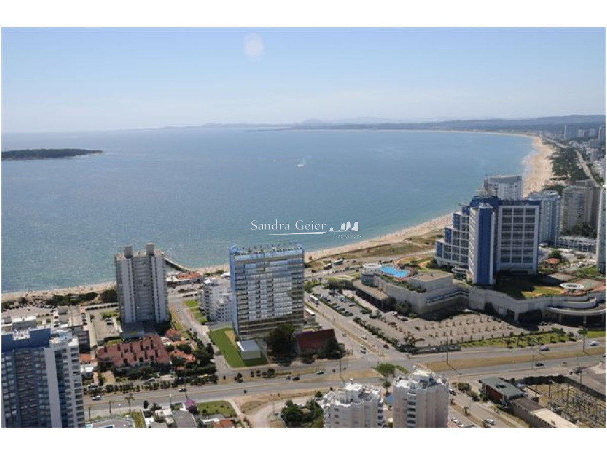 Apartamento ID.1733 - DIVINA PLANTA DE 3 DORMITORIOS, VENTA  PUNTA DEL ESTE