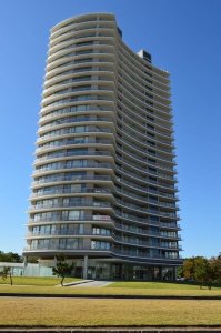 Apartamento ID.1765 - MANSA VENTA Y ALQUILER   3 DORMITORIOS 2 BAÑOS AIDY GRILL