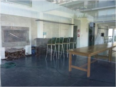 Apartamento ID.1485 - APTO EN VENTA, PUNTA DEL ESTE,  PARRILLERO PROPIO, EXCELENTE UBICACION, MULTIPLES SERVICIOS