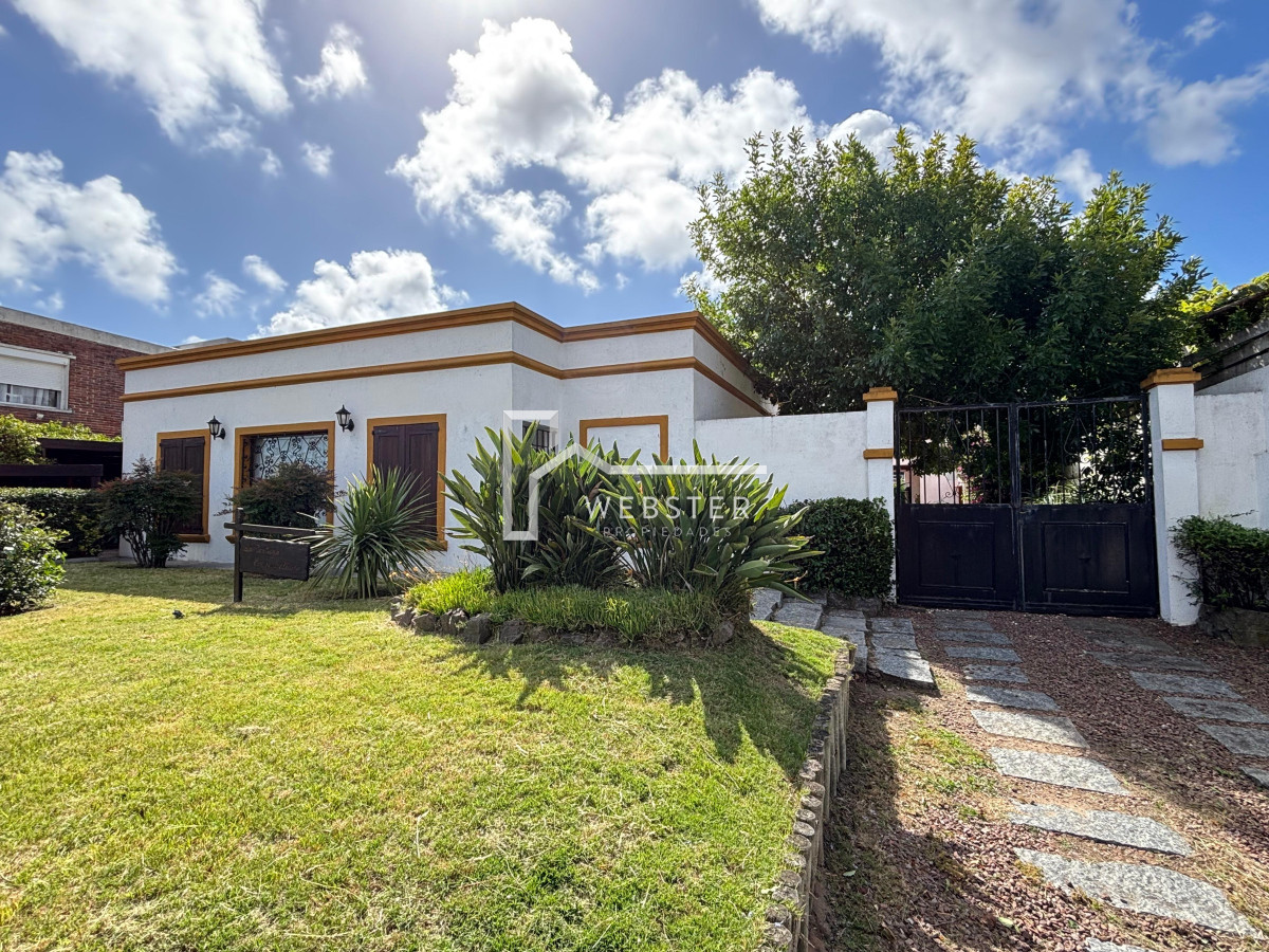 Casa ID.1955 - CHALET SUPER LINDO A 200 METROS DEL MAR ALQUILER ANUAL O TEMPORADA