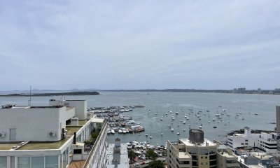 Apartamento en Peninsula, 2 dormitorios