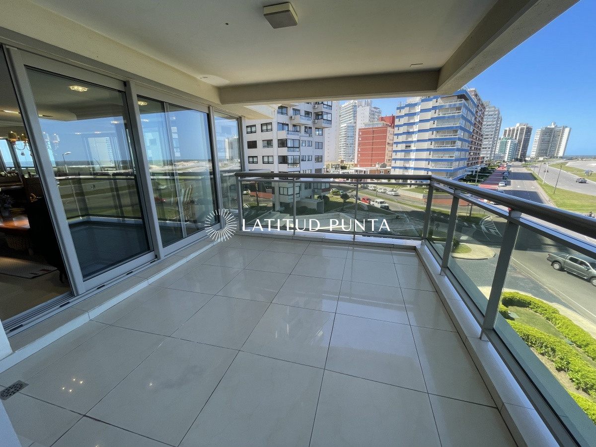 Brava - GoPunta - Portal Inmobiliario de Punta del Este - Maldonado