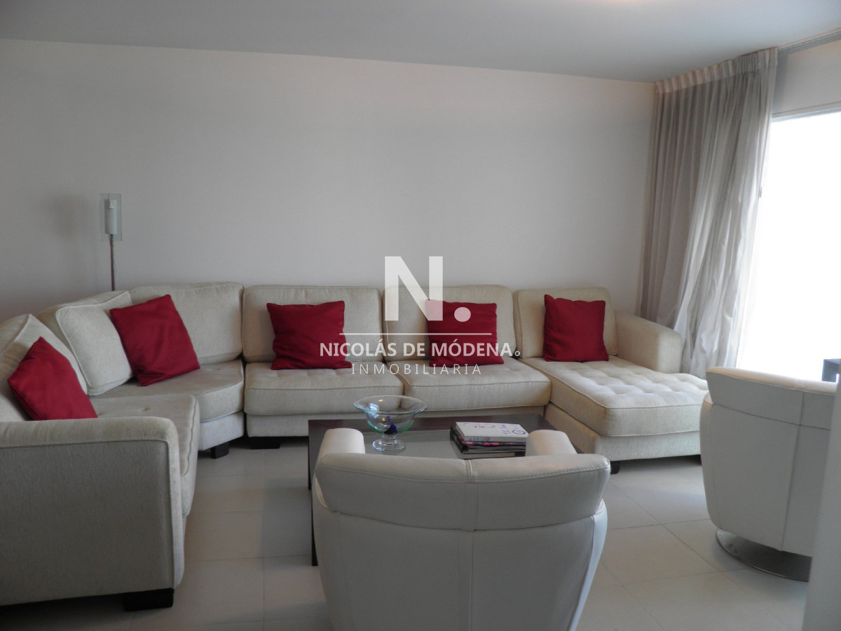 Aidy Grill - GoPunta - Portal Inmobiliario de Punta del Este - Maldonado