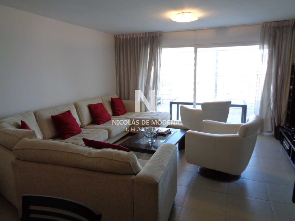 Aidy Grill - GoPunta - Portal Inmobiliario de Punta del Este - Maldonado