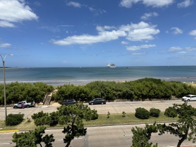 Apartamento en Venta, Playa Mansa, Punta del Este