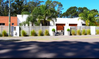 Casa en Pinares, 3 dormitorios *