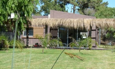 Casa en Manantiales, 3 dormitorios  venta y alquiler