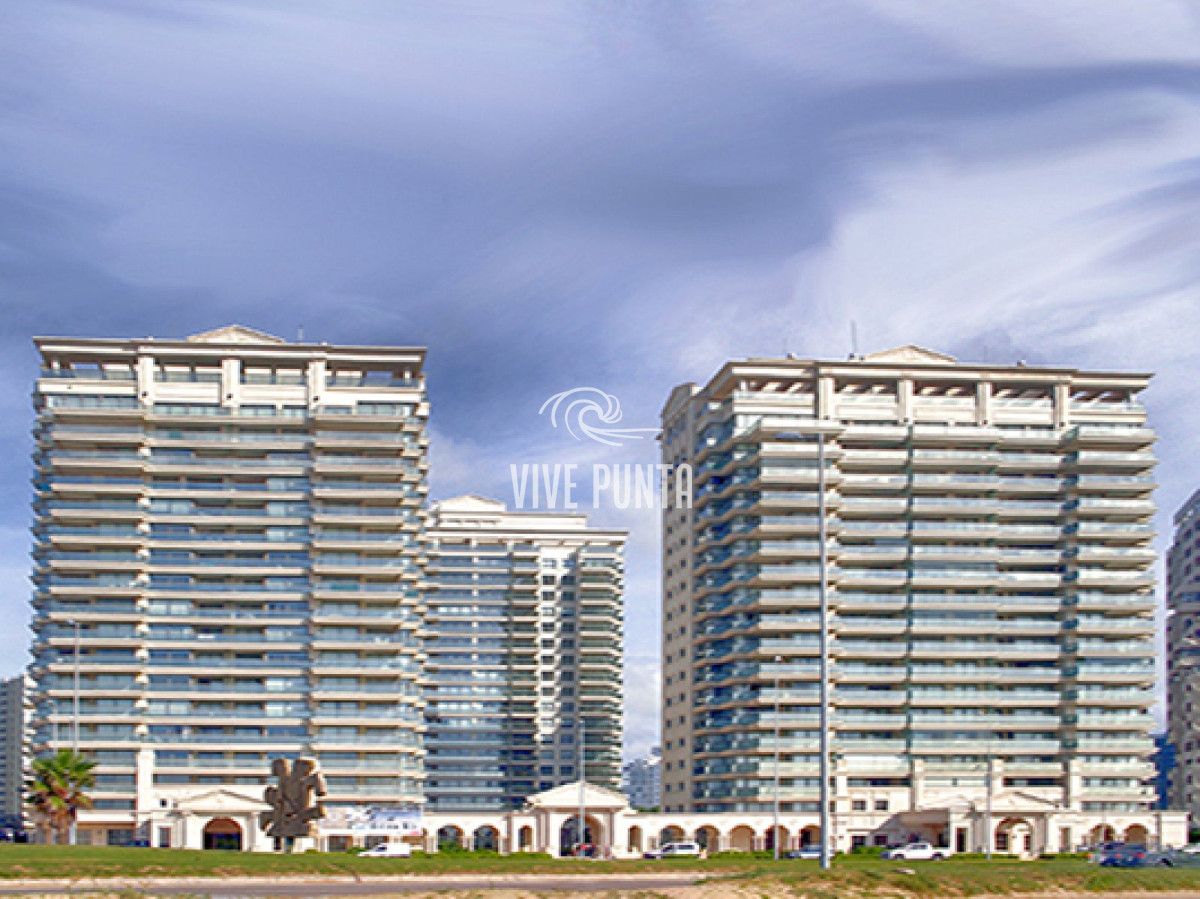 Apartamento ID.853 - TORRE IMPERIAL II PREMIUM 4 DORMITORIOS EN SUITE