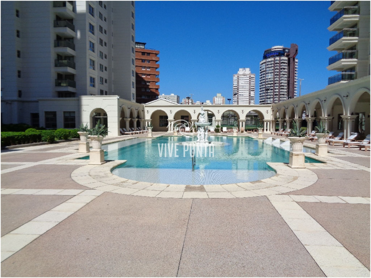 Apartamento ID.853 - TORRE IMPERIAL II PREMIUM 4 DORMITORIOS EN SUITE