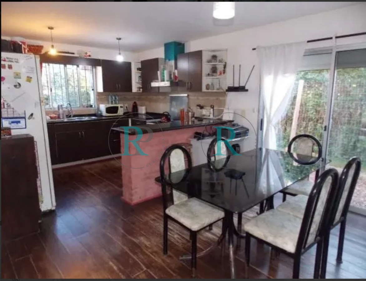 Casa ID.276 - 2 CASASEN UN MISMO PADRON EN VENTA  JARDINES DE CORDOBA