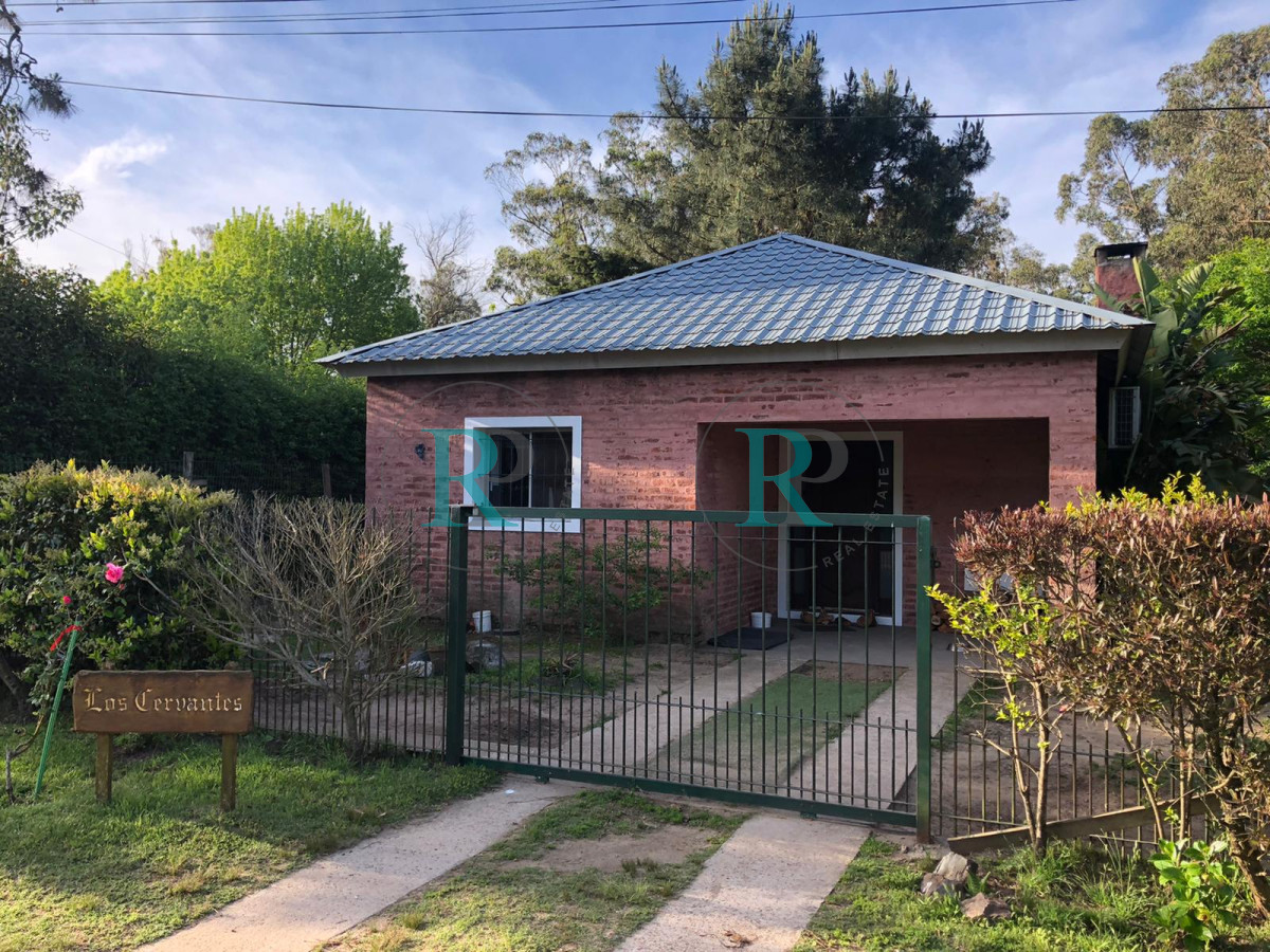 Casa ID.276 - 2 CASASEN UN MISMO PADRON EN VENTA  JARDINES DE CORDOBA
