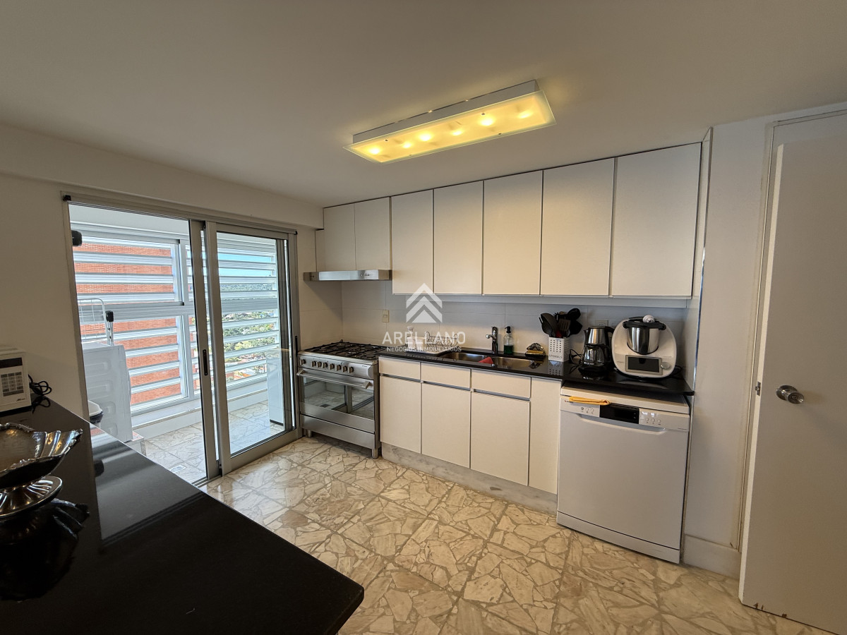 Apartamento ID.5687 - Venta apartamento 3 dormitorios Mansa 