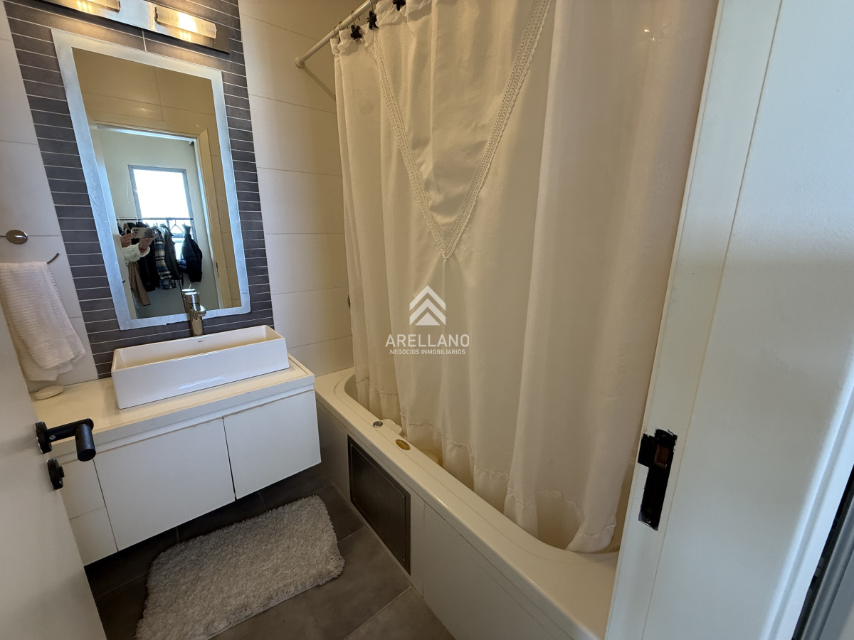 Apartamento ID.5397 - ESPECTACULAR PENT HOUSE EN TORRE FRANCIA PUNTA DEL ESTE DE 2 DORMITORIOS