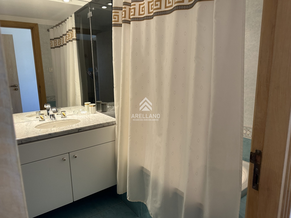 Apartamento ID.6139 - Venta apartamento 3 dormitorios y dependencia 