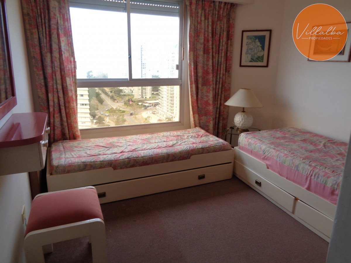 Apartamento ID.2749 - VENTA APARTAMENTO EN ROOSEVELT EDIFICIO 