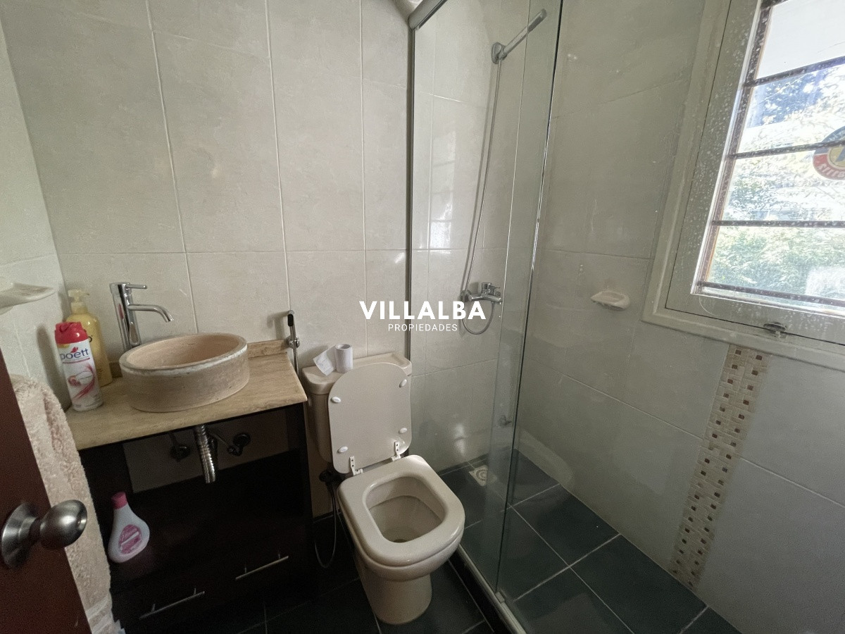 Casa ID.1548 - CASA EN VENTA, EXCELENTE ZONA RESIDENCIAL PUNTA DEL ESTE, PLAYA MANSA