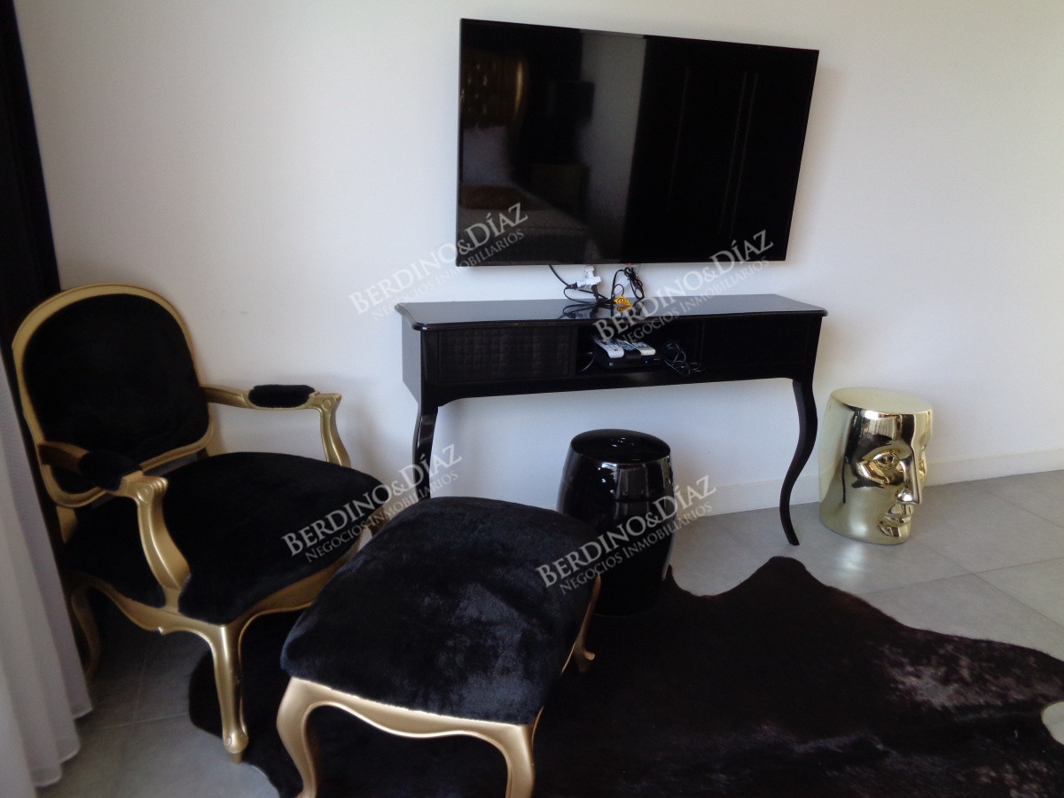 Apartamento ID.2900 - DEPARTAMENTO DE 2 DORMITORIOS, 2 BAÑOS EN VENTA, EN EL EXCLUSIVO EDIFICIO YOO PUNTA DEL ESTE