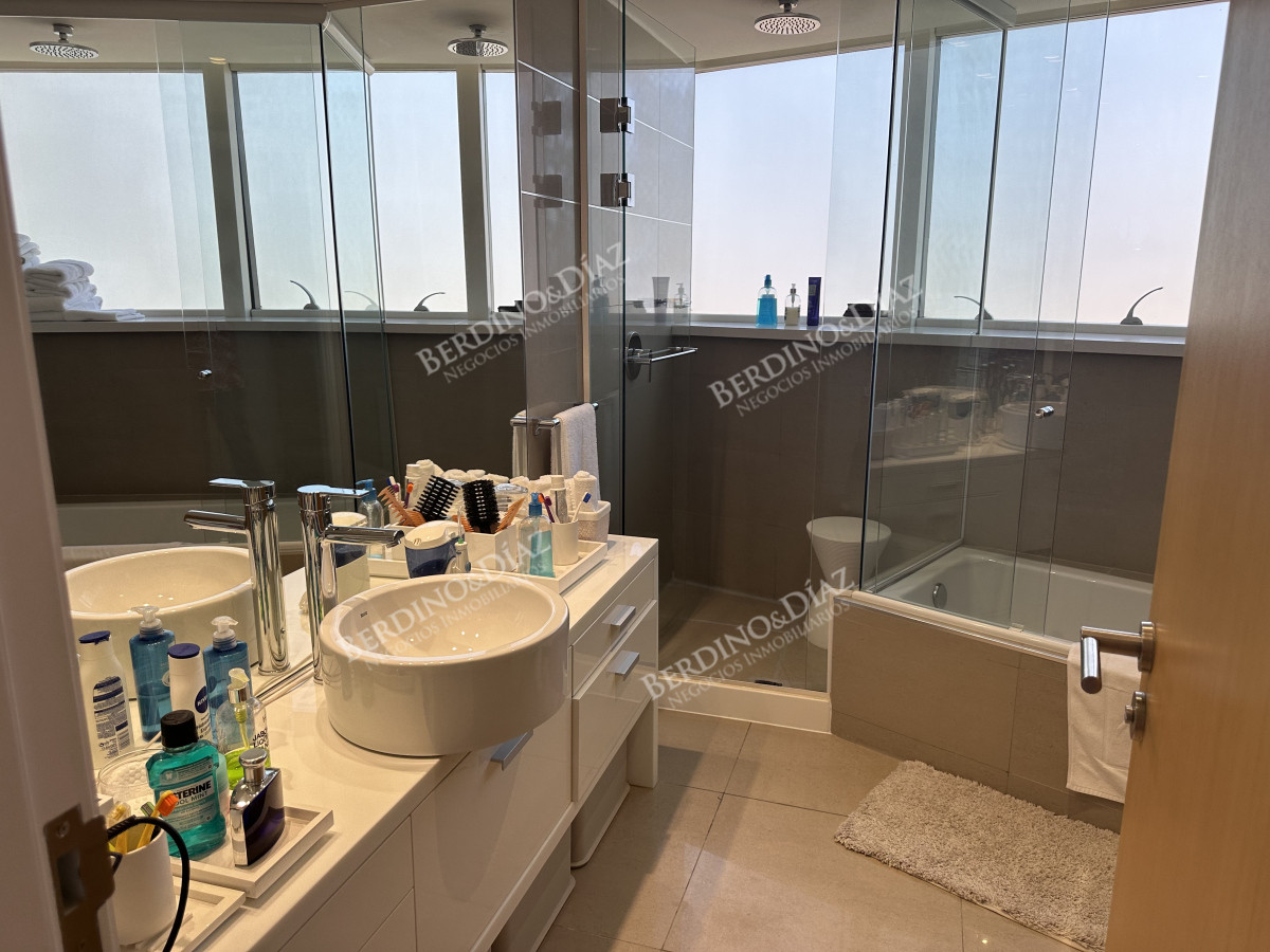 Apartamento ID.2909 - ESPECTACULAR ESTADO EDIFICIO EN ZONA DE ENJOY ALEXANDER 