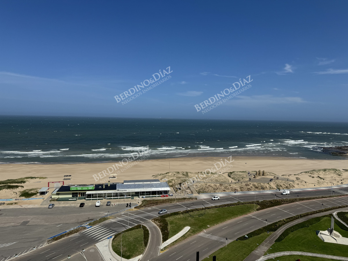 Apartamento ID.2874 - TORRE IMPERIAL II PREMIUM 4 DORMITORIOS EN SUITE