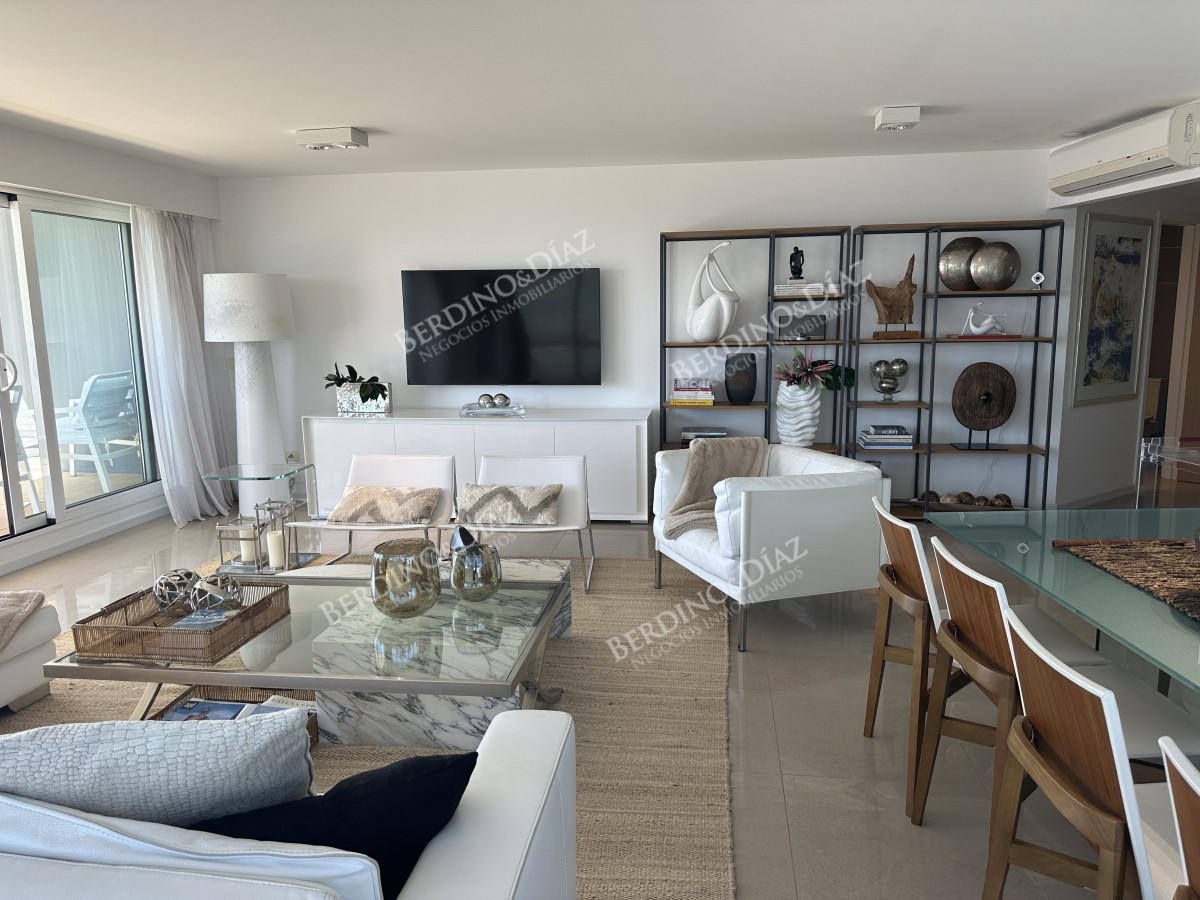 Apartamento ID.2909 - ESPECTACULAR ESTADO EDIFICIO EN ZONA DE ENJOY ALEXANDER 