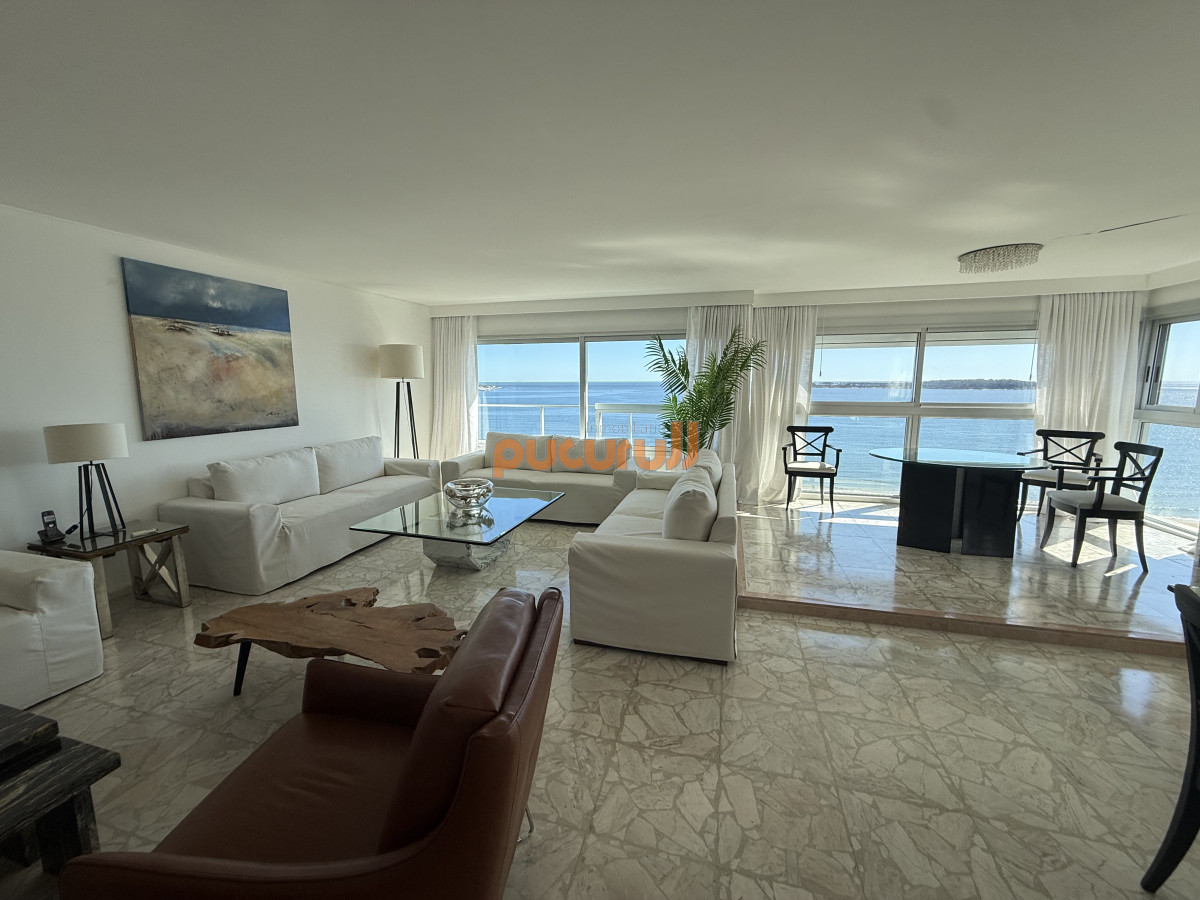 Apartamento ID.2434 - RECIEN INGRESADO, 3 DORMITORIOS Y DEP. VENTA PRIMERA LINEA PLAYA MANSA