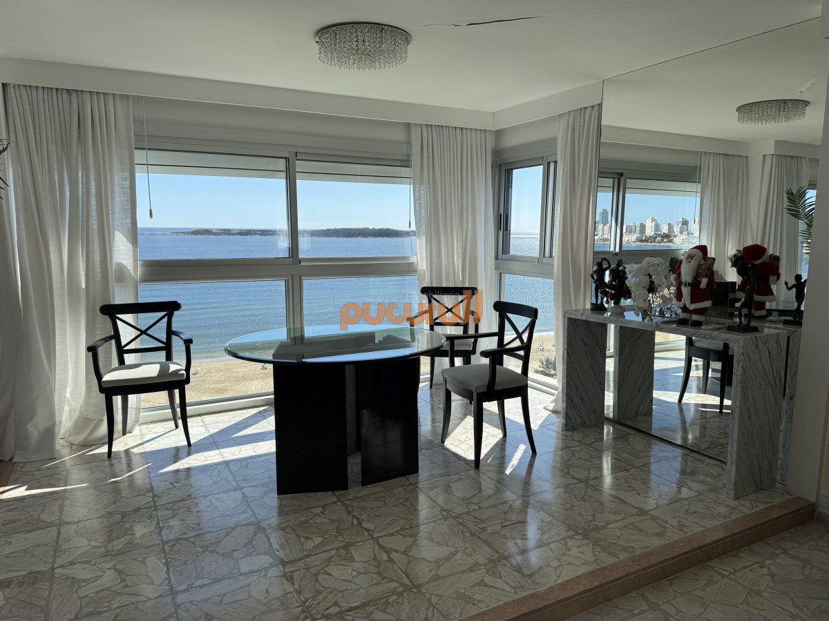 Apartamento ID.2434 - RECIEN INGRESADO, 3 DORMITORIOS Y DEP. VENTA PRIMERA LINEA PLAYA MANSA