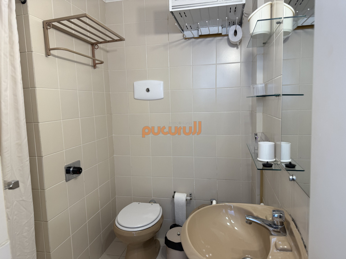 Apartamento ID.2347 - VENTA PUNTA DEL ESTE 2 DORMITORIOS A PASITOS DEL PUERTO Y GORLERO CON AMENITIES